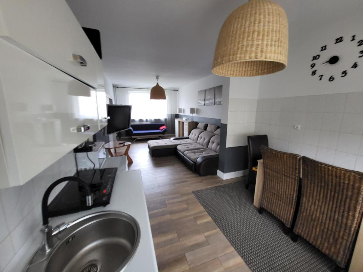 Apartament Julia Leba Kwiatowa Exterior foto